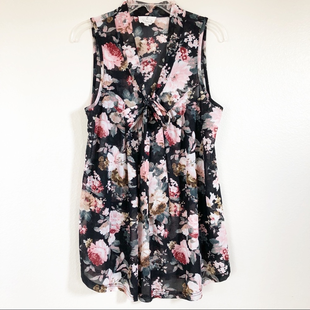Ember Missy Floral Hawaiian Top Sz Small